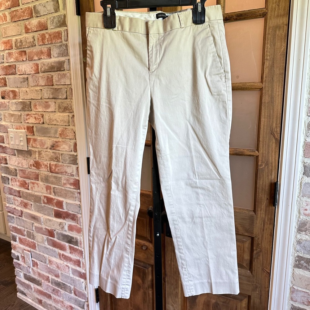 Banana Republic Avery Dress Pants Womens 10 Tan Beige Straight Leg Stretch Chino